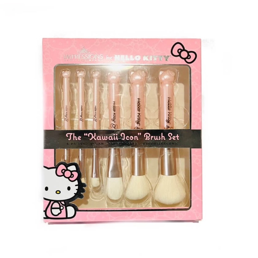 Impressions Hello Kitty Makeup Brush Set - Pink and White